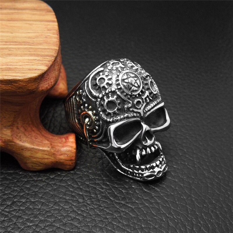 Stainless Steel Big Skull Ring / Punk Rock Retro Mens Womens Alternative Fashion Jewelry