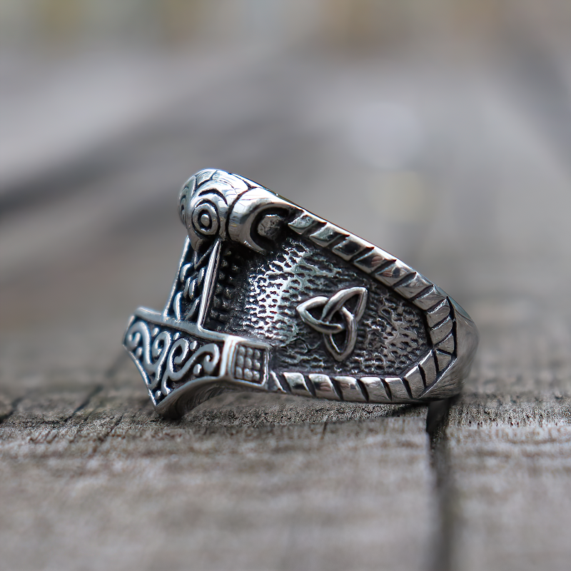 Stainless Steel Celtic Ring For Men And Women / Nordic Amulet Unisex Jewelry