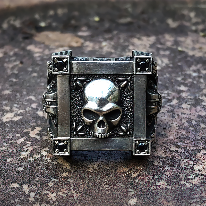 Stainless Steel Gothic Ring With Skull / Skeleton Biker Unisex Jewellery