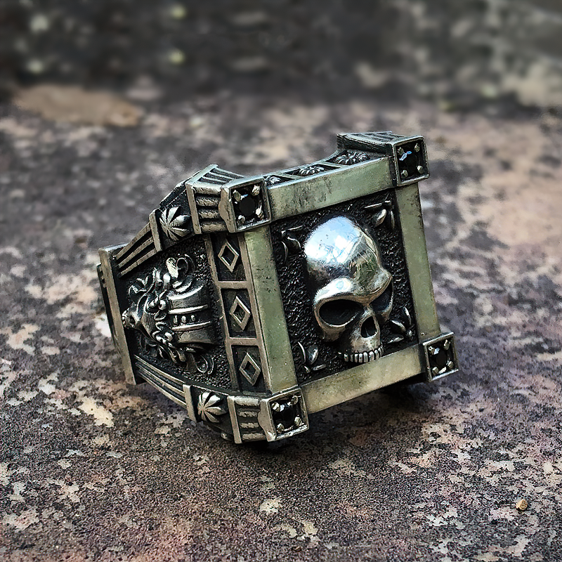 Stainless Steel Gothic Ring With Skull / Skeleton Biker Unisex Jewellery